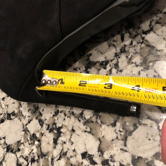 GUESS Black 8.5 M Booties - Picture 7 of 8